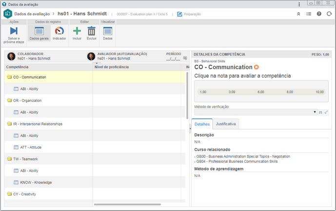 Esta imagem é referente à tela de preparação de um único colaborador. Na seção "Dados gerais" é apresentada a estrutura das competências (e itens de avaliação) que serão avaliadas. Ao clicar em uma competência ou item, no painel lateral, serão apresentados os detalhes do registro selecionado.
